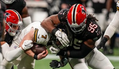 Former Falcons DE Ta'Quon Graham cut by Philadelphia Eagles