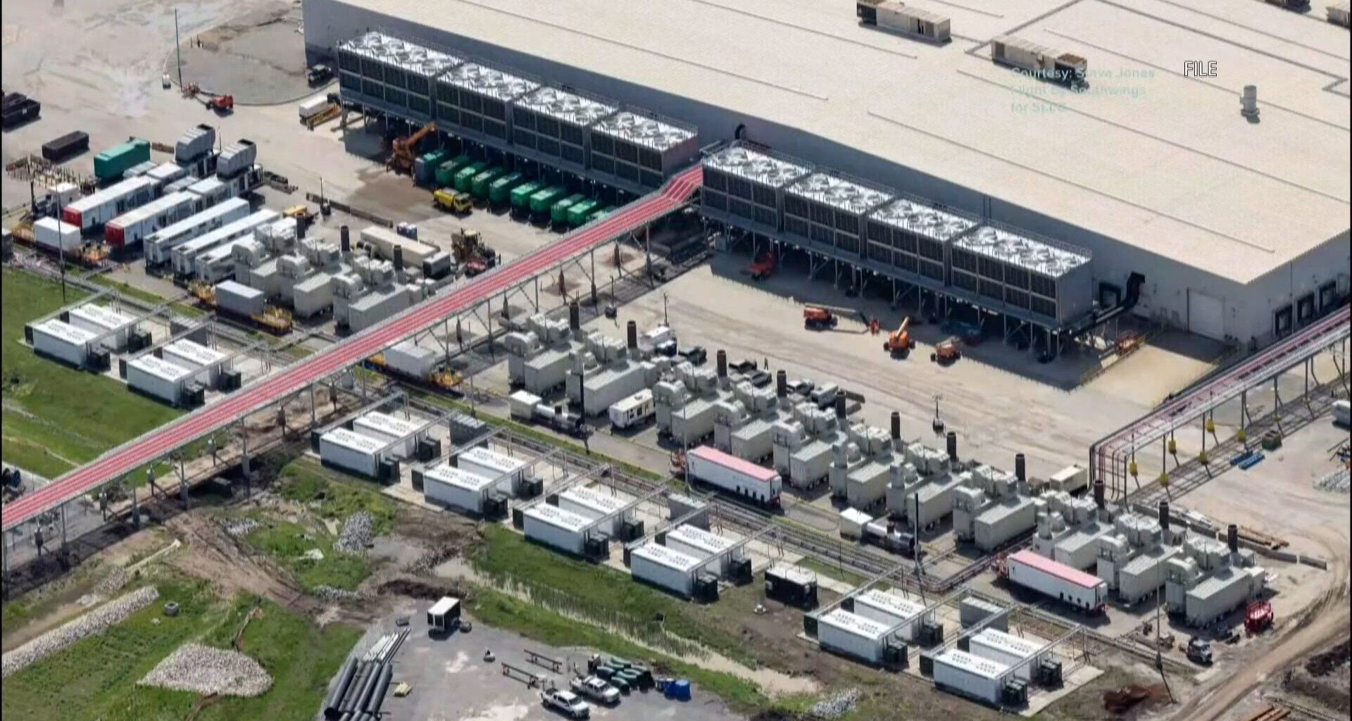 City council approves first reading of ordinance that would pause data center development in Memphis