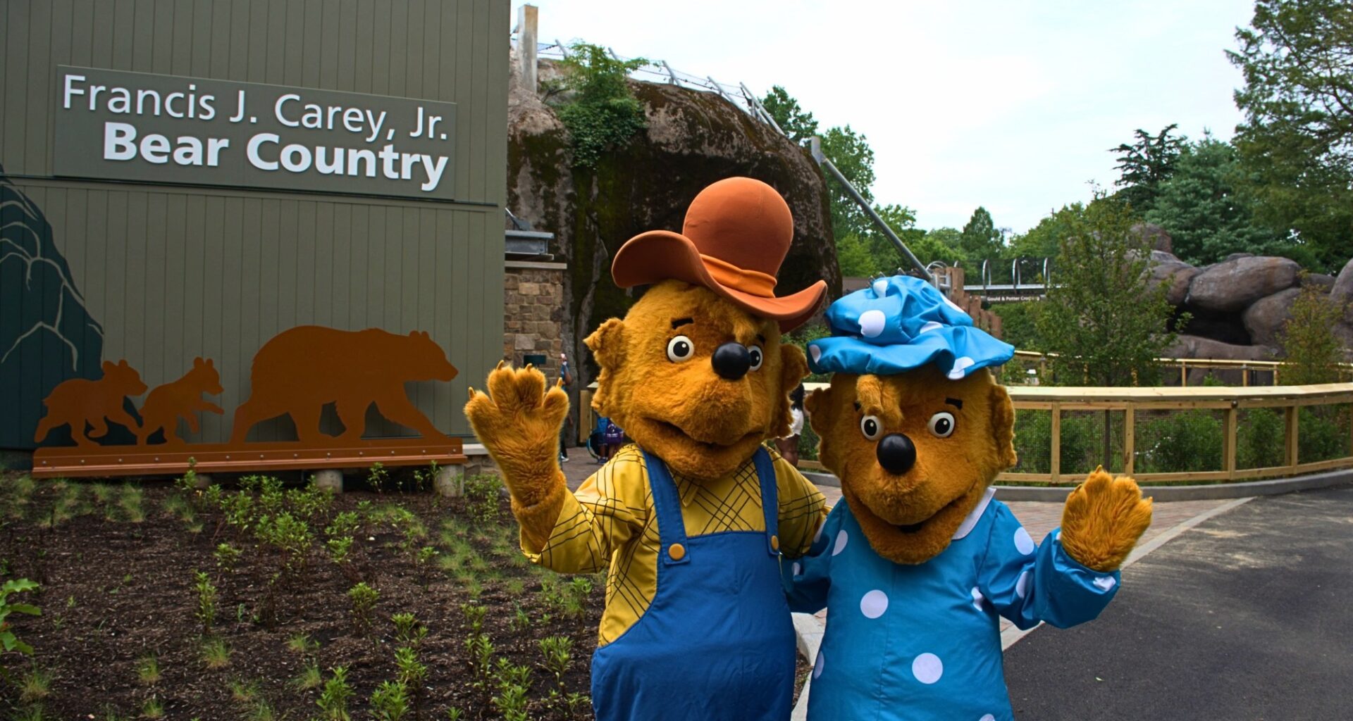 Philadelphia Zoo has a full schedule of events as summer winds down – thereporteronline