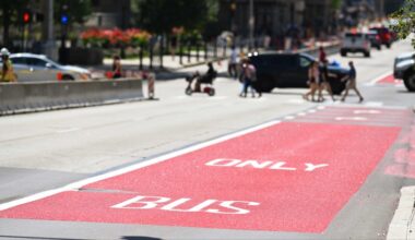 Stay out of the red bus-only lanes now visible on Fifth and Forbes​​​​​​​ | University Times
