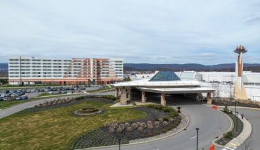 Police: Taylor man calls 911 for ride home after losing $400 at casino