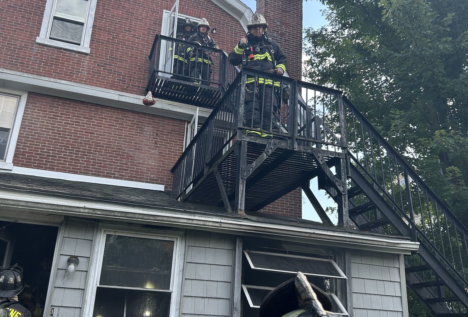 Crews knocked down fire on Grandview Road in Ardmore
