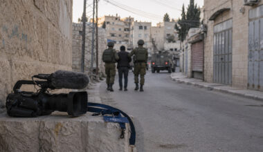Israeli forces arrest Palestinian journalist in Bethlehem