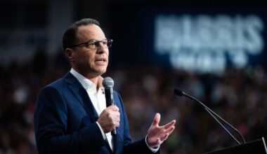 Gov. Josh Shapiro confident Eagles will remain in Philadelphia as team weighs stadium future