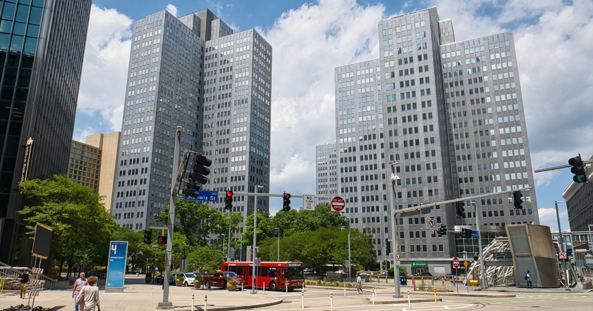 CMBS Loan Backed by Pittsburgh’s Gateway Center Liquidates at $65M Loss – Commercial Observer