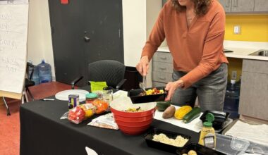 In a meat and potatoes world, group focuses on plants and whole foods