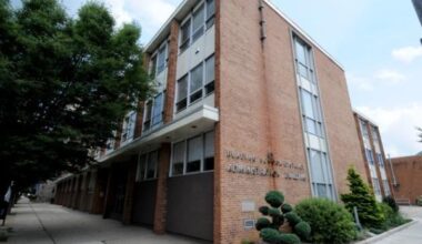 Reading school food service workers get raises
