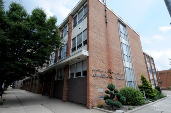 Reading school food service workers get raises