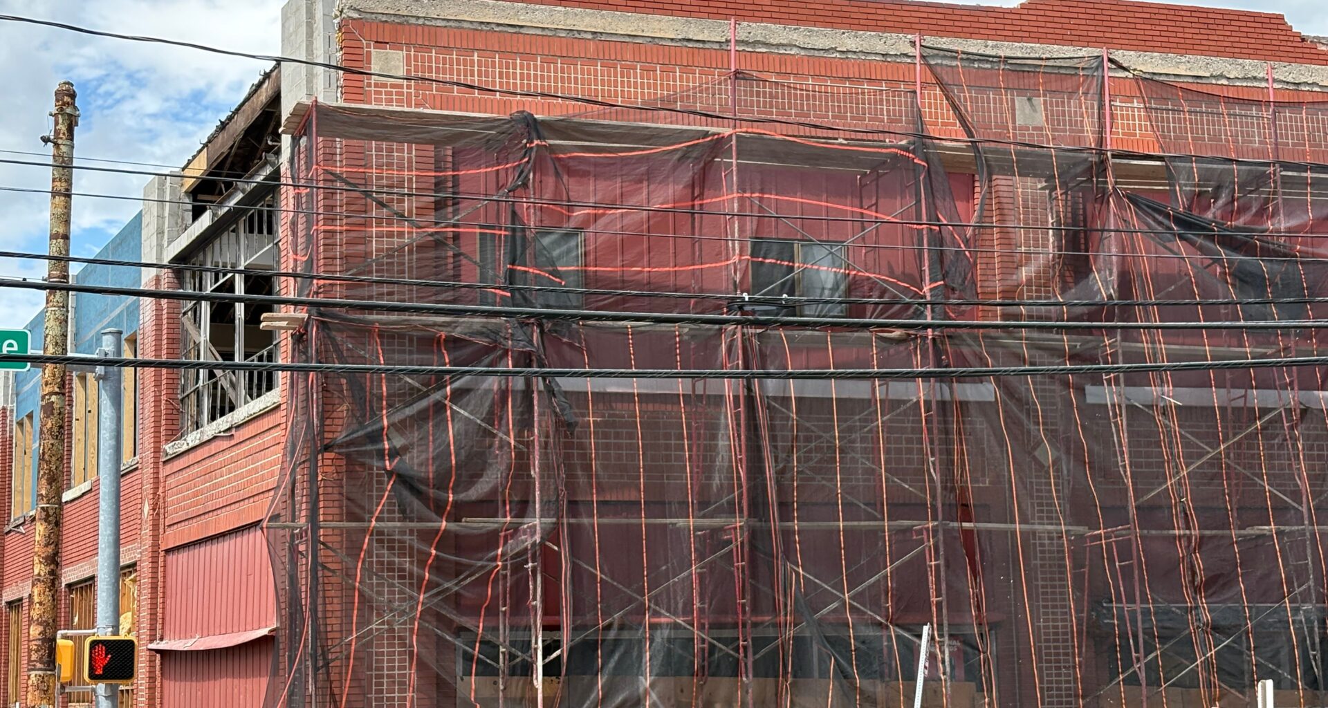 Former auto parts warehouse in Scranton under conversion into apartments
