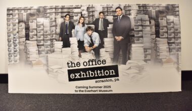 Everhart organizes trip to UK setting of "The Office"