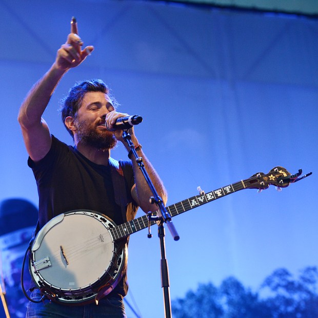 The Avett Brothers perform on Musikfest's Sands Steel Stage on Sunday night./// - BETHLEHEM - EMILY PAINE / THE MORNING CALL - Taken Sunday, August 14, 2016. keyword: Robson