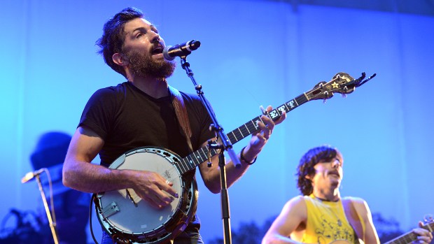 The Avett Brothers perform on Musikfest's Sands Steel Stage on Sunday night./// - BETHLEHEM - EMILY PAINE / THE MORNING CALL - Taken Sunday, August 14, 2016. keyword: Robson