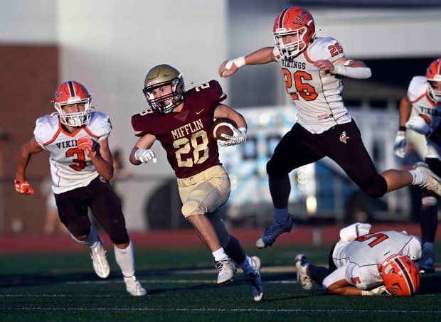 Gov. Mifflin's Patrick Steuer rushed for 978 yards and scored nine touchdowns last season. (BILL UHRICH/READING EAGLE)