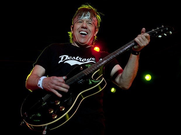 George Thorogood and the Destroyers perform at the Sands Steel Stage at PNC Plaza during Musikfest on Tuesday. /// Harry Fisher / The Morning Call mc-musikfest-review-george-thorogood 08/06/13