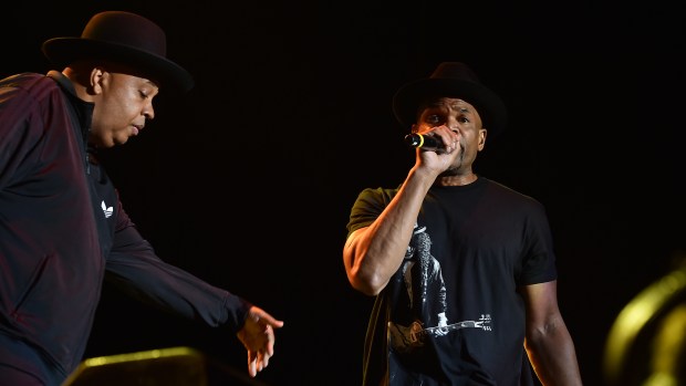 Run DMC, Joseph Simmons (left) and Daryl McDaniels, perform at Musikfest's Sands Steel Stage. Bethlehem. Pa. on Saturday, Aug. 6, 2016. // 080616 // APRIL BARTHOLOMEW / THE MORNING CALL / mc-review-musikfest-run-dmc-steel-stage