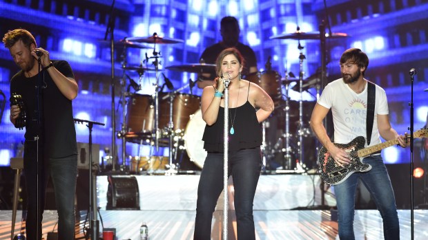 Lady Antebellum performs at Sands Steel Stage at Musikfest in Bethlehem, Pa. on Saturday, August 13, 2016.//081316 // APRIL BARTHOLOMEW / THE MORNING CALL / mc-review-musikfest-lady-antebellum /// Lauren Jenkins and Post Monroe.