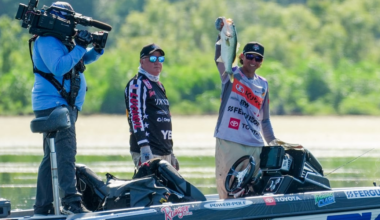 Hemphill’s Marshall Hughes advances through knockout, set to compete in championship round of Lake Erie Tournament