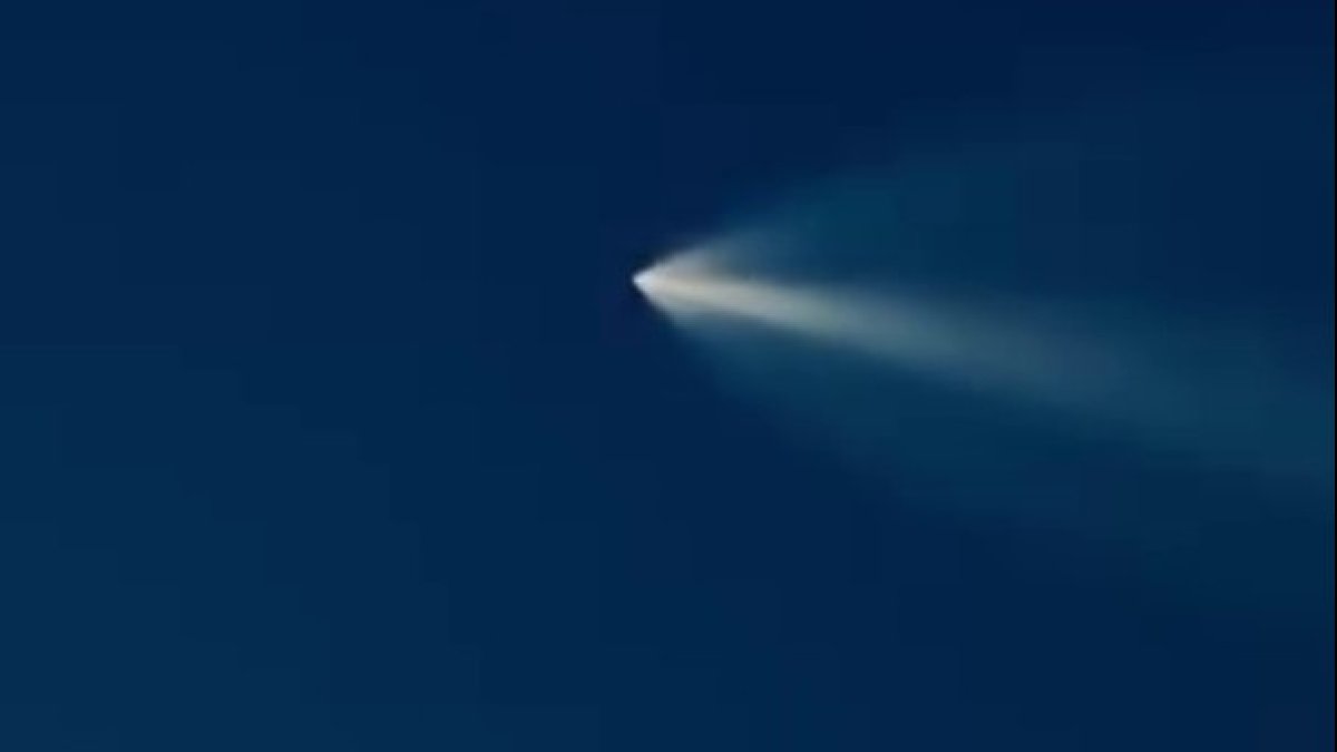 Viewers share footage as SpaceX launch visible over the region – NBC10 Philadelphia
