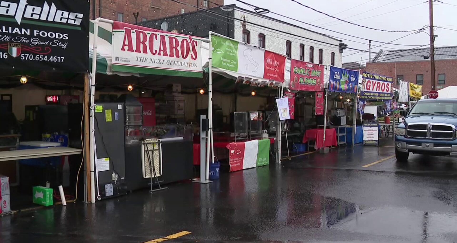 Vendors prepared to kickoff Pittston Tomato Festival despite rainy start