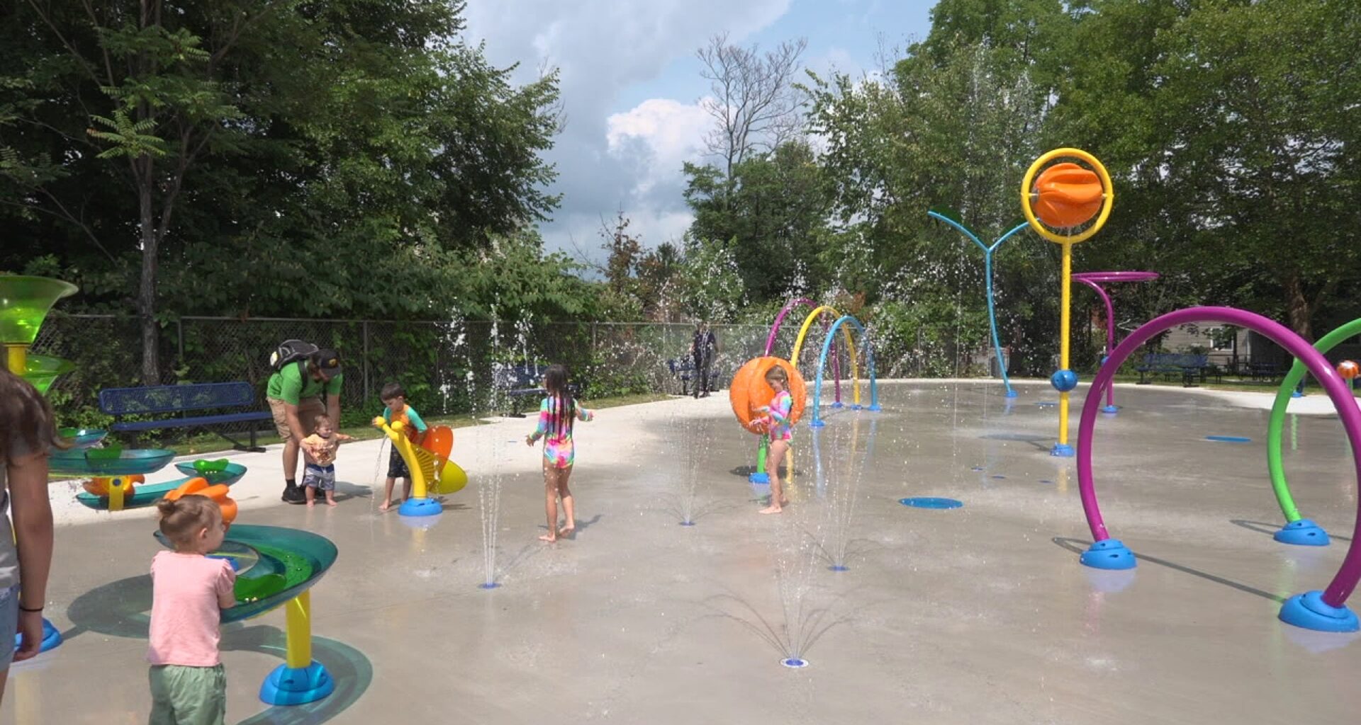 Splash pad opens in Scranton's Pinebrook section