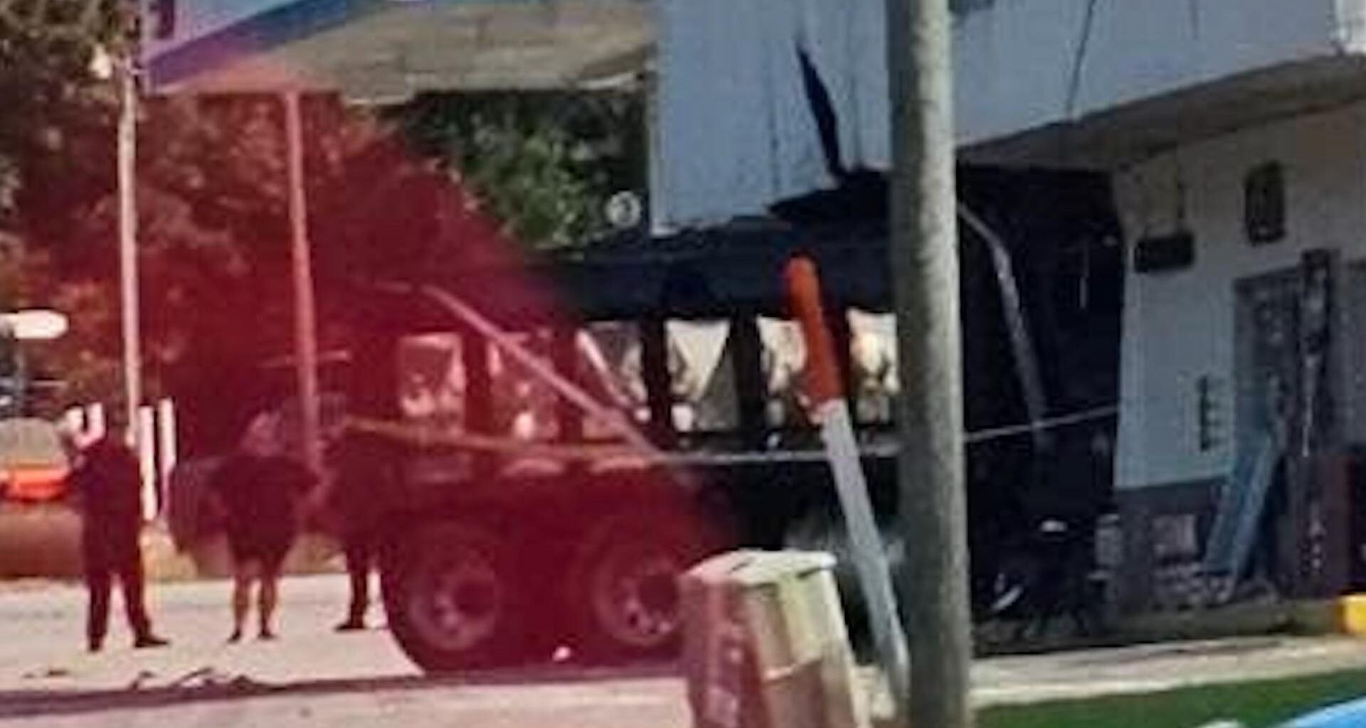 A dump truck with mechanical issues crashes into Bethlehem gas station