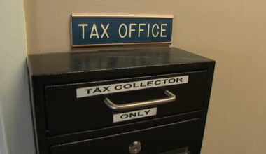 Error in school tax bill sent to property owners in Valley View School District