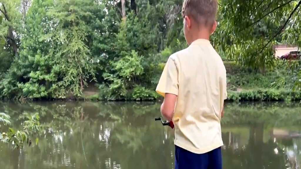 8-year-old reels in piranha in Pennsylvania lake | 'It was pretty crazy'