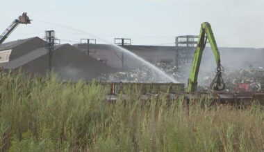 Large fire breaks out at Buffalo Shredding & Recovery in Erie County