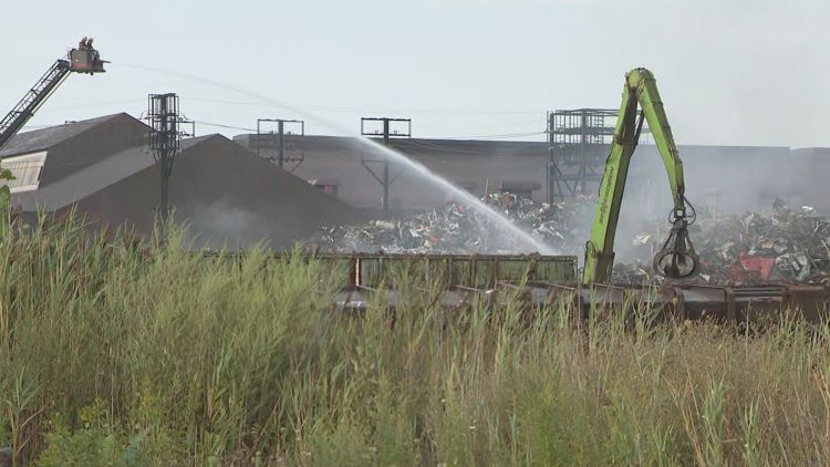 Large fire breaks out at Buffalo Shredding & Recovery in Erie County
