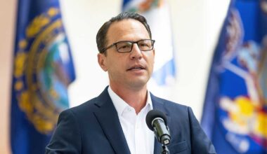 Watch Live: Shapiro to announce $10 million in aid for Pa. fruit growers after spring freeze