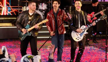 Jonas Brothers returning to Pittsburgh as part of "Burning Up Tour All Over Again"