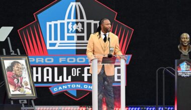Larry Fitzgerald enshrined in Pro Football Hall of Fame