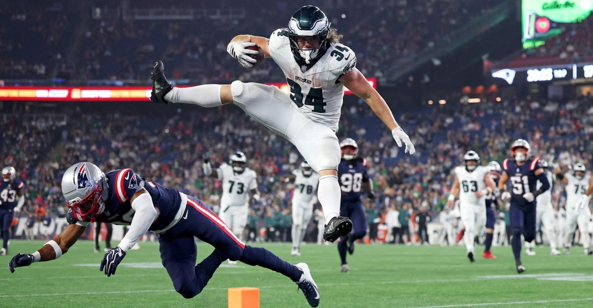 Eagles reportedly cut preseason fan favorite