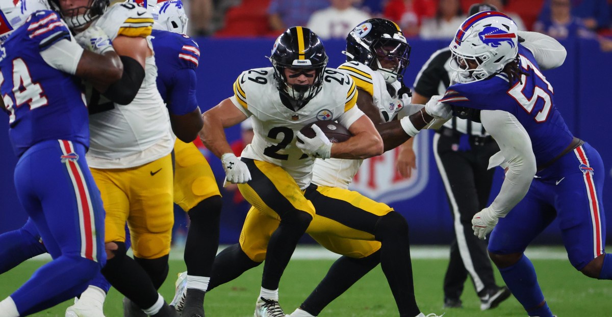 Navy product Eli Heidenreich makes Steelers 53-man roster