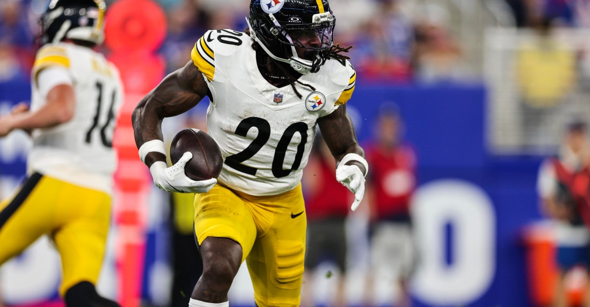 Pittsburgh Steelers trade RB Kaleb Johnson to Green Bay Packers