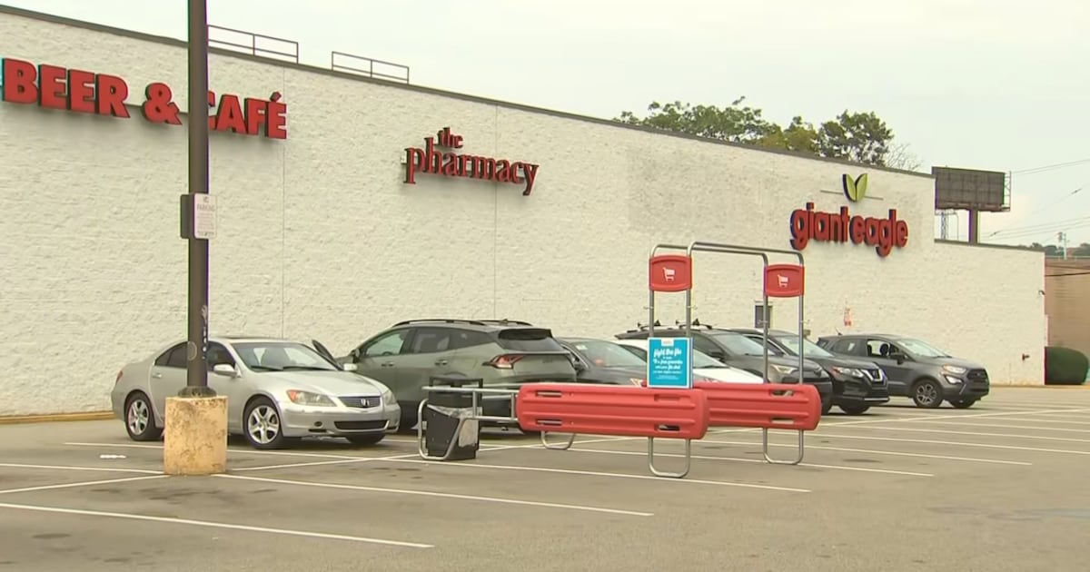 Man hospitalized, another arrested following stabbing in South Side Giant Eagle’s parking lot