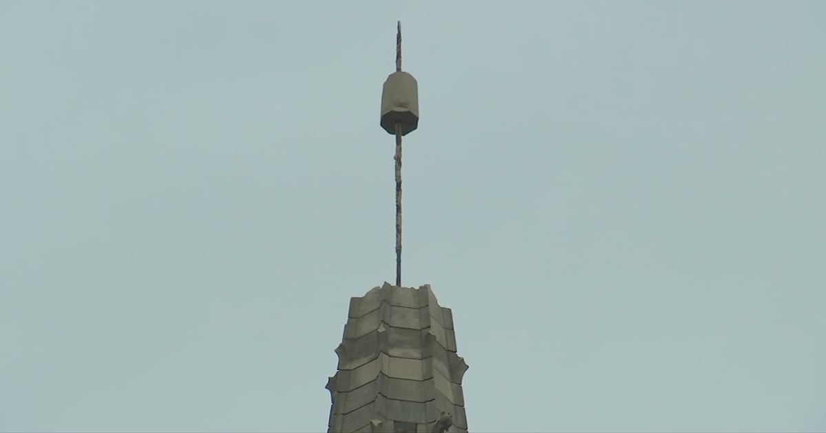 Lightning strike damages historic Pittsburgh church’s spire