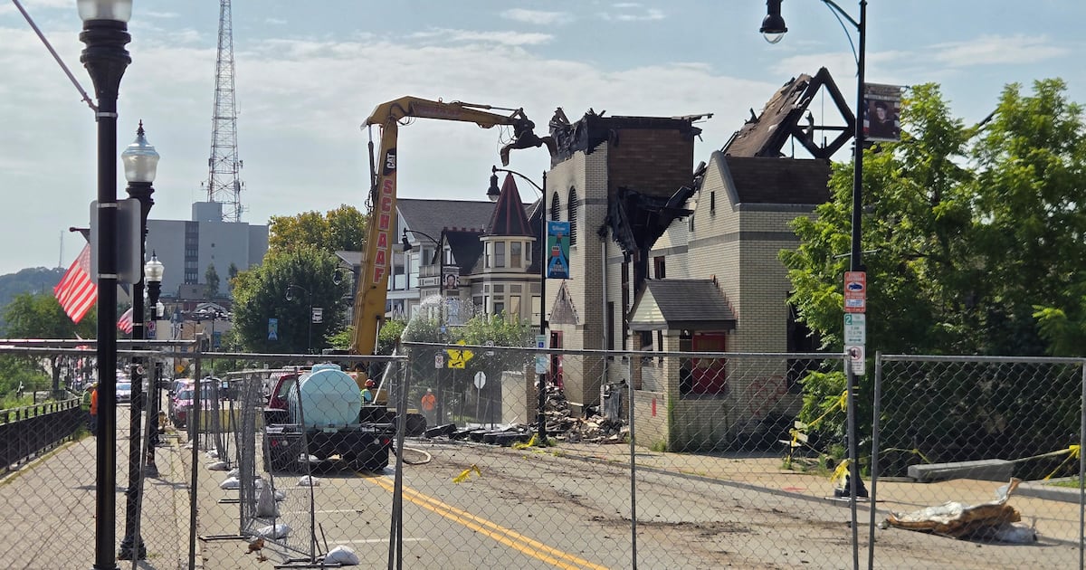 Demolition begins on Pittsburgh church destroyed by fire
