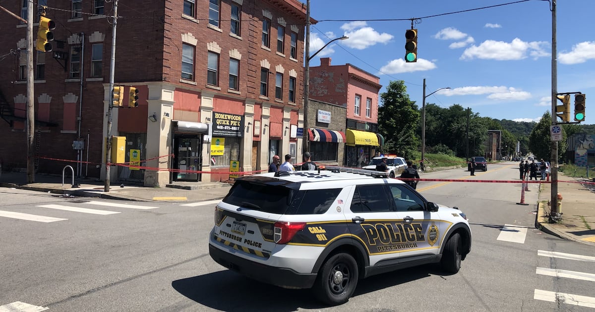 2 in critical condition after shooting inside Pittsburgh business – WPXI