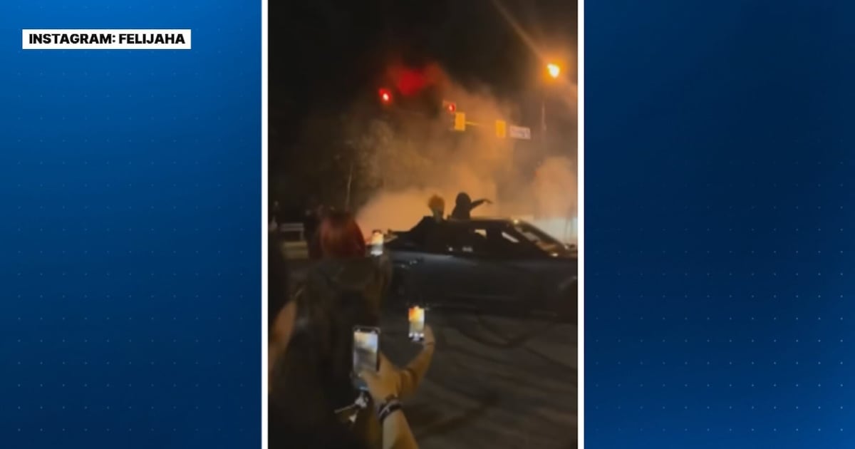 19-year-old accused of blocking police during street takeover in Pittsburgh – WPXI