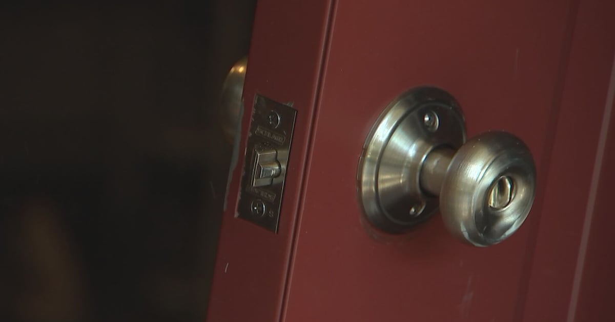 2 women say a man broke into their home in Pittsburgh’s Greenfield neighborhood – WPXI
