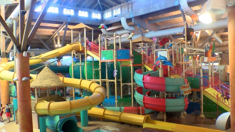 Students celebrate Spirit of Erie Week at Splash Lagoon