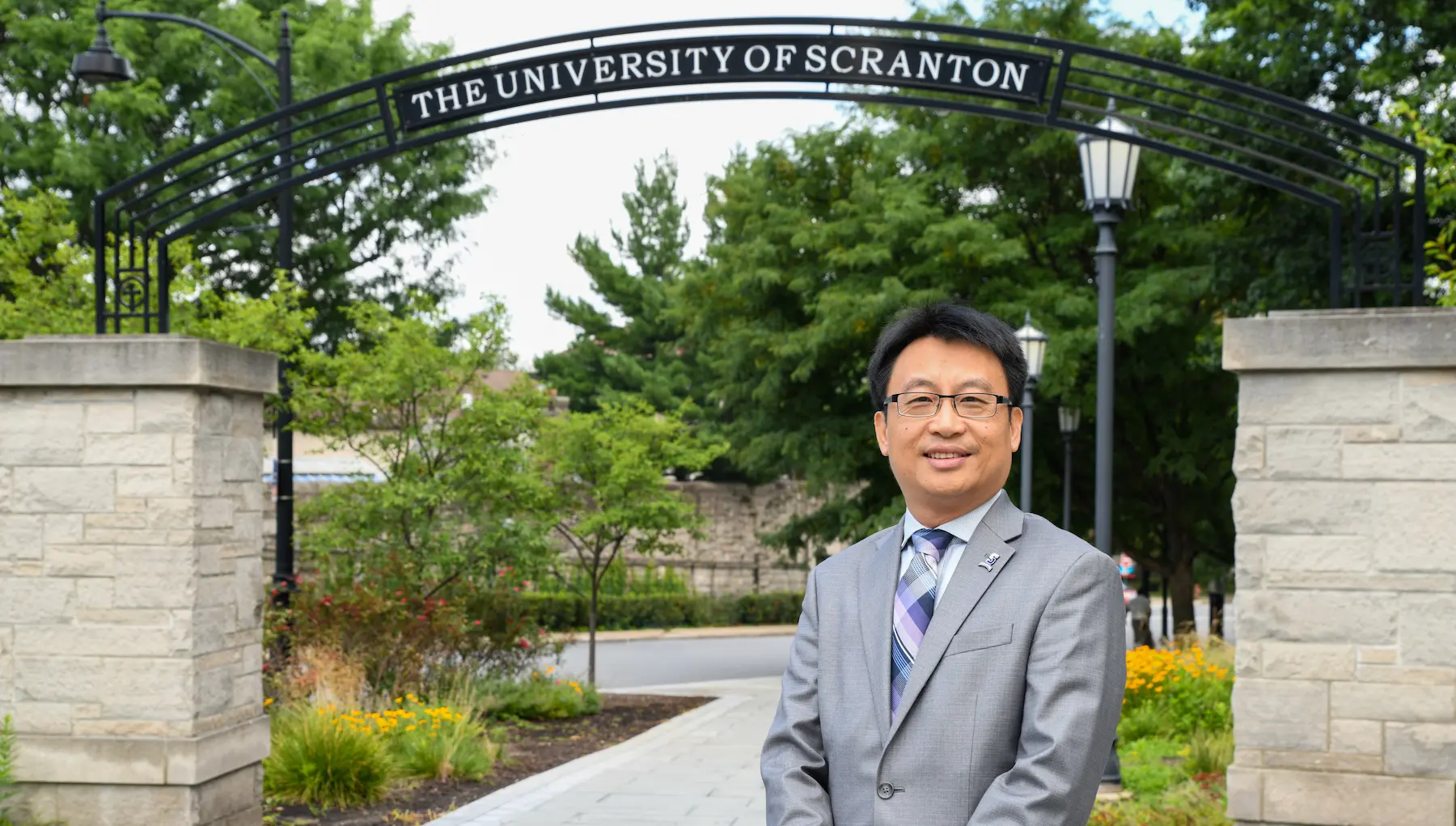 Dr. Zhu ‘Pays it Forward’ as Scranton’s New Provost