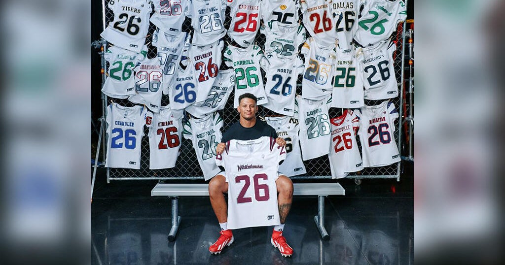 kdka-north-allegheny-patrick-mahomes-uniforms.jpg