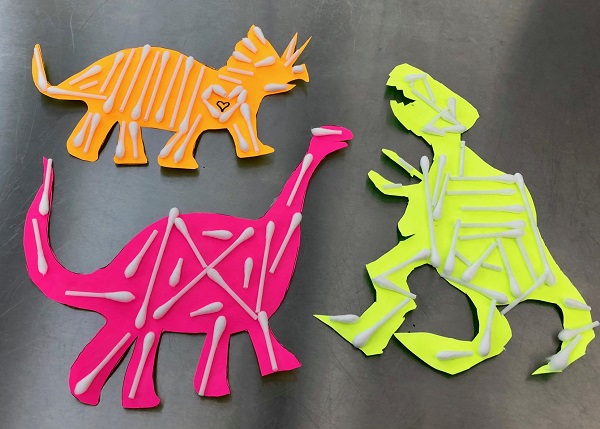 Maker Monday: Kids can create their own 'dinosaur fossils'
