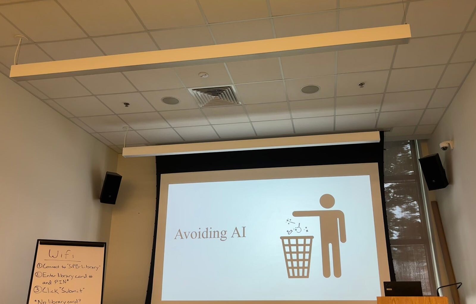 Free Library of Philadelphia teaches AI literacy