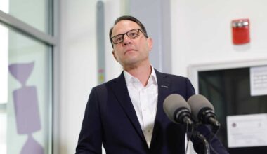 WATCH LIVE: Shapiro to sign order establishing stricter requirements on data centers