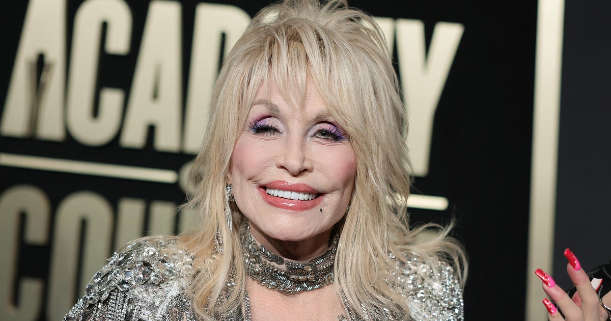 Concert promoter recalls Dolly Parton's Pittsburgh shows: "One of a kind"