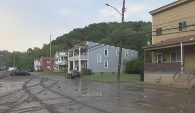 Clean-up efforts begin in Pittsburgh area after Friday's flash flooding, "Seemed like a tidal wave"