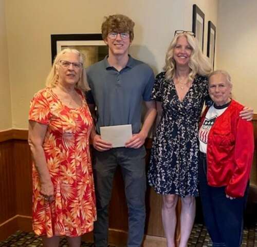 Emmaus Woman’s Club awards annual scholarship – Lehigh Valley Press